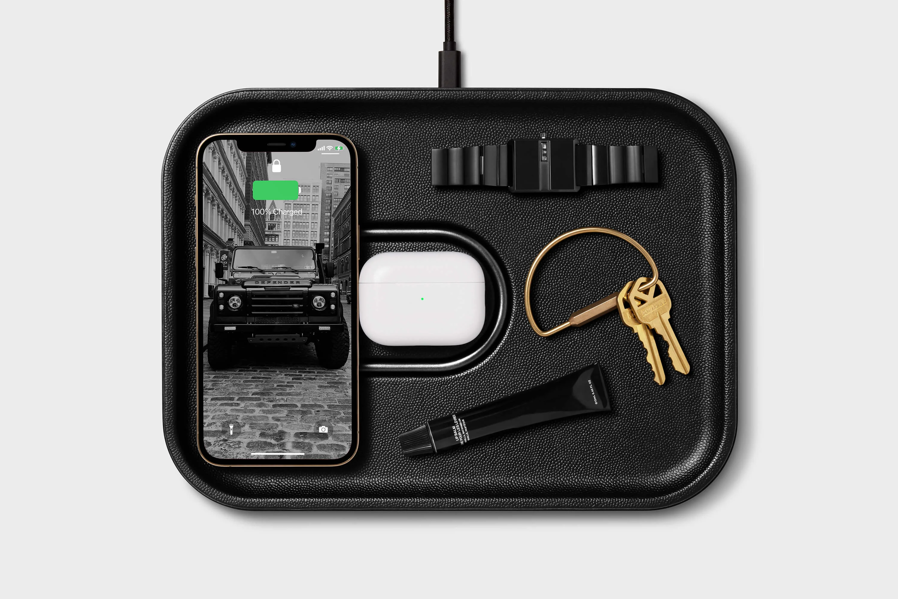 Courant Mag:3 Charging Station