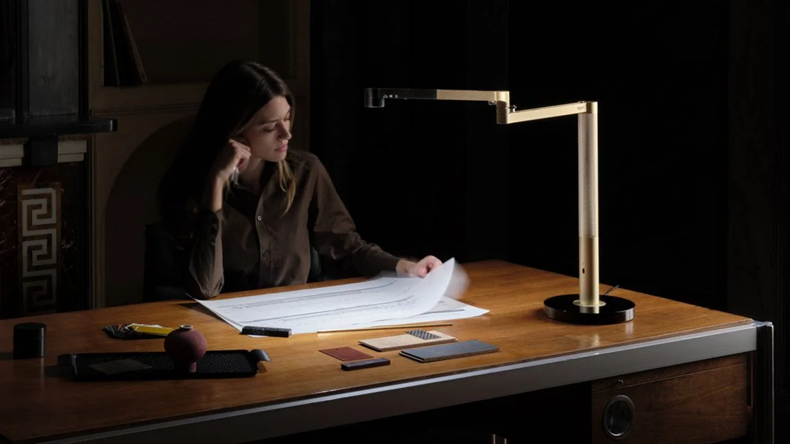 Dyson SolarCycle Morph Desk Lamp