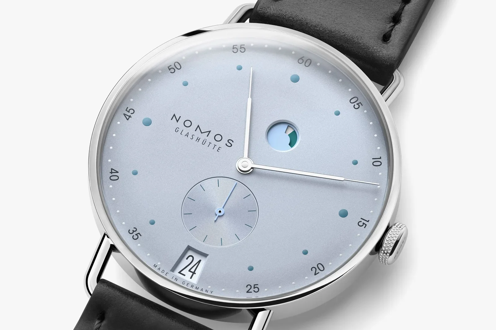NOMOS Glashütte Metro Date Power Reserve Ice Blue