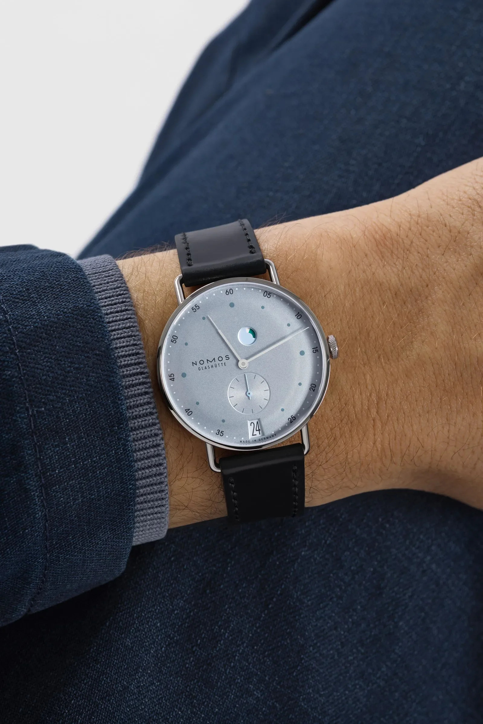 NOMOS Glashütte Metro Date Power Reserve Ice Blue