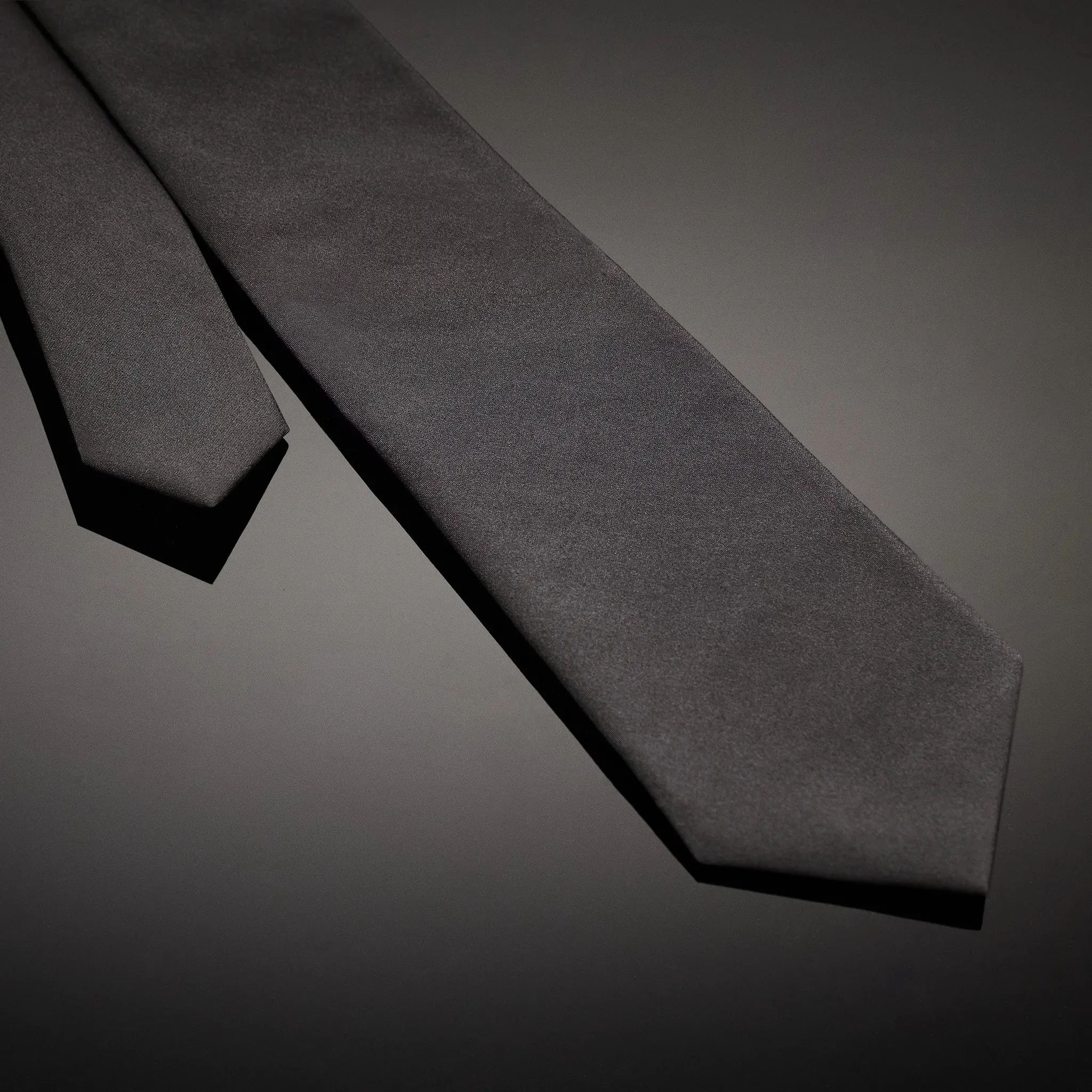 Vollebak Graphene Tie